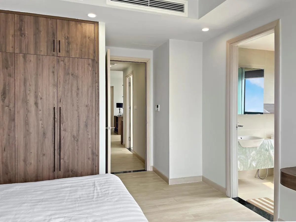 De' Lora Goldcoast Apartment Нячанг 0*,