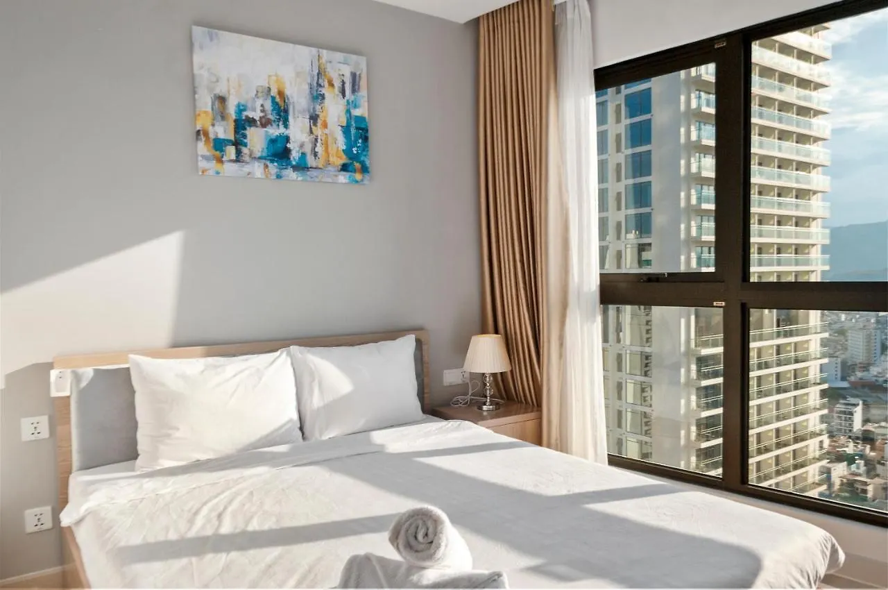 De' Lora Goldcoast Apartment Нячанг