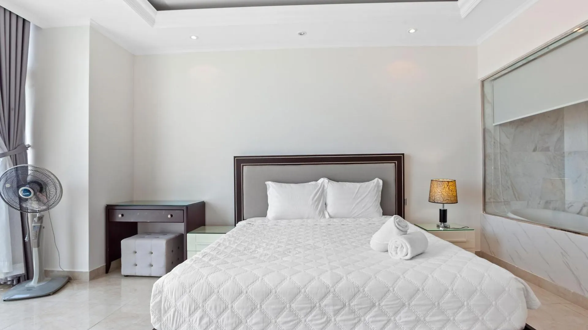 De' Lora Goldcoast Apartment Nha Trang