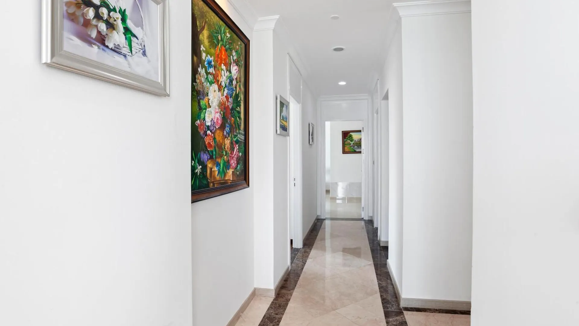 De' Lora Goldcoast Apartment Нячанг Вьетнам