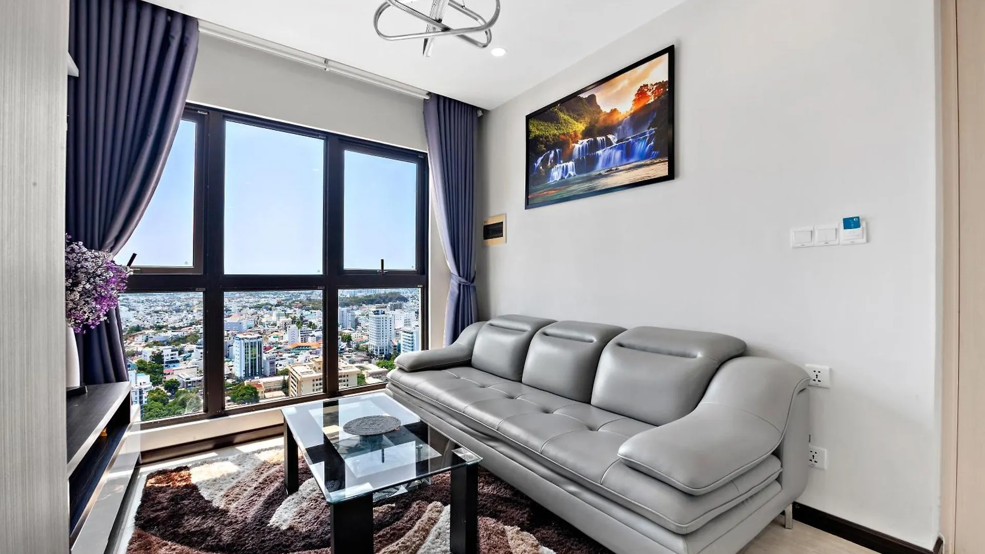 De' Lora Goldcoast Apartment Нячанг