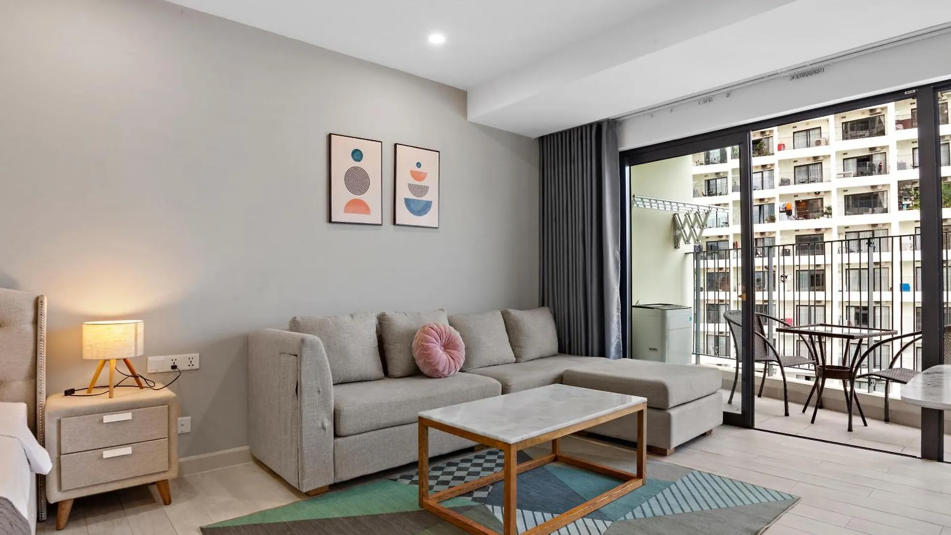 De' Lora Goldcoast Apartment Нячанг