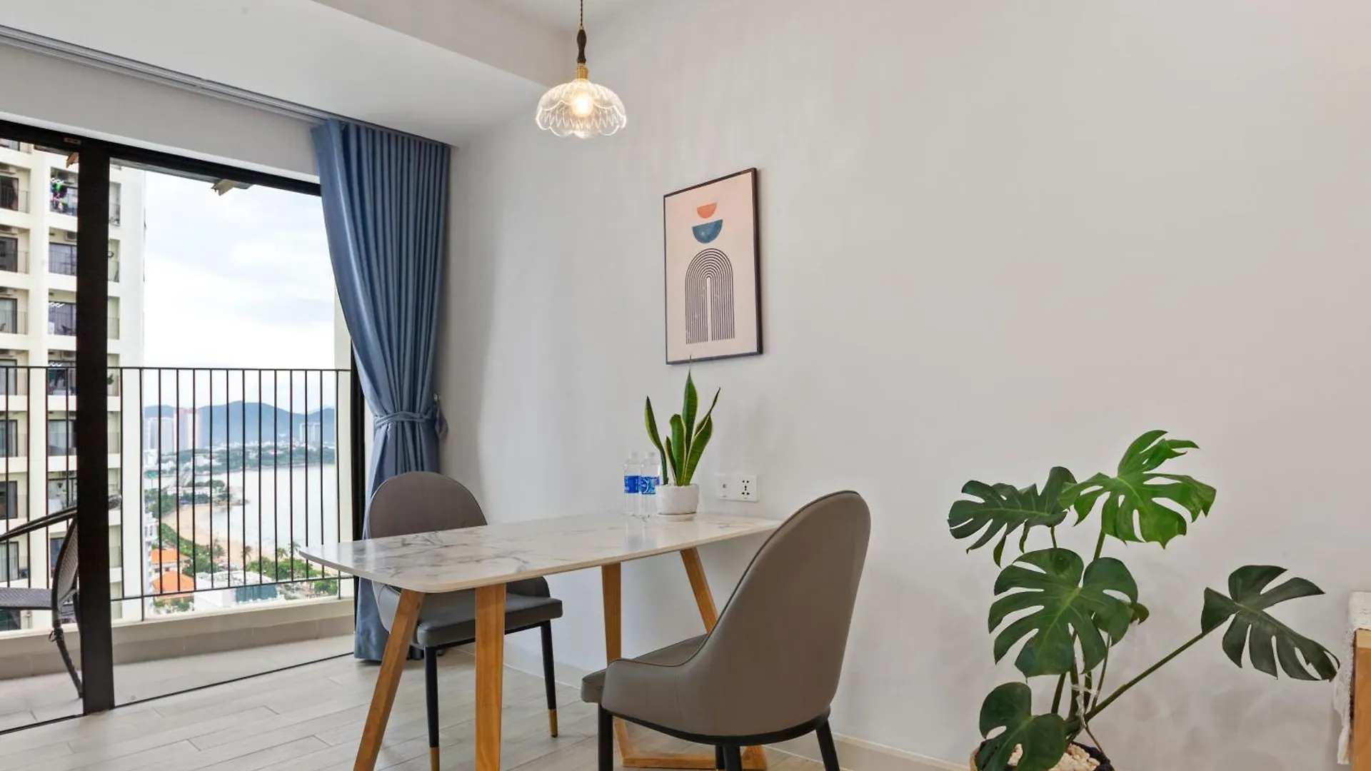 De' Lora Goldcoast Apartment Нячанг