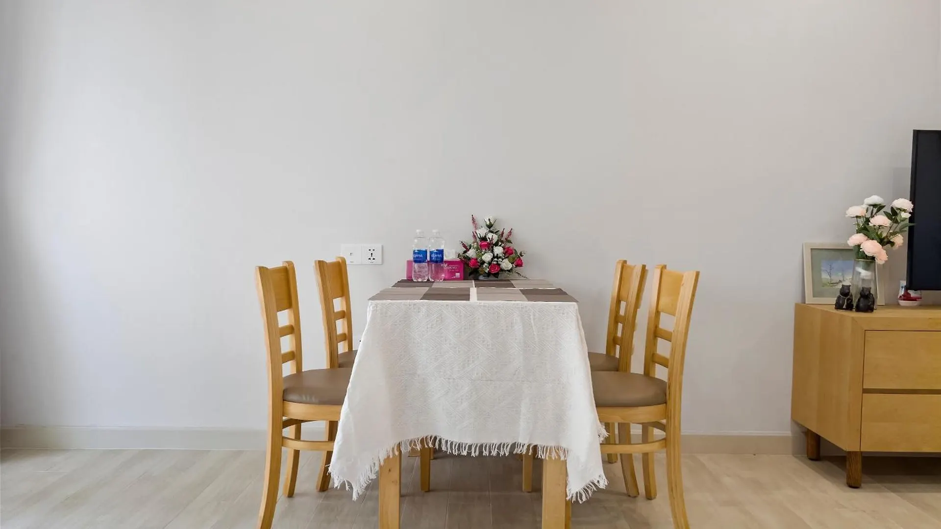 De' Lora Goldcoast Apartment Nha Trang