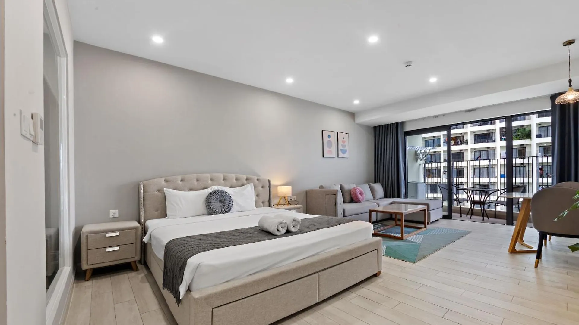 De' Lora Goldcoast Apartment Nha Trang 0*,